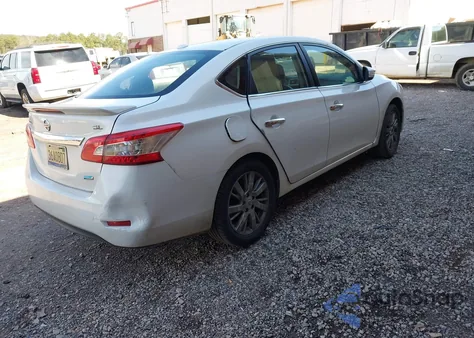 2014 Nissan Sentra Sl z USA, uszkodzony, nr VIN 3N1AB7AP4EL624397